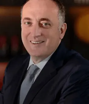 Ceo Life / Post-gerçeklik çağında bilgi kirliliği